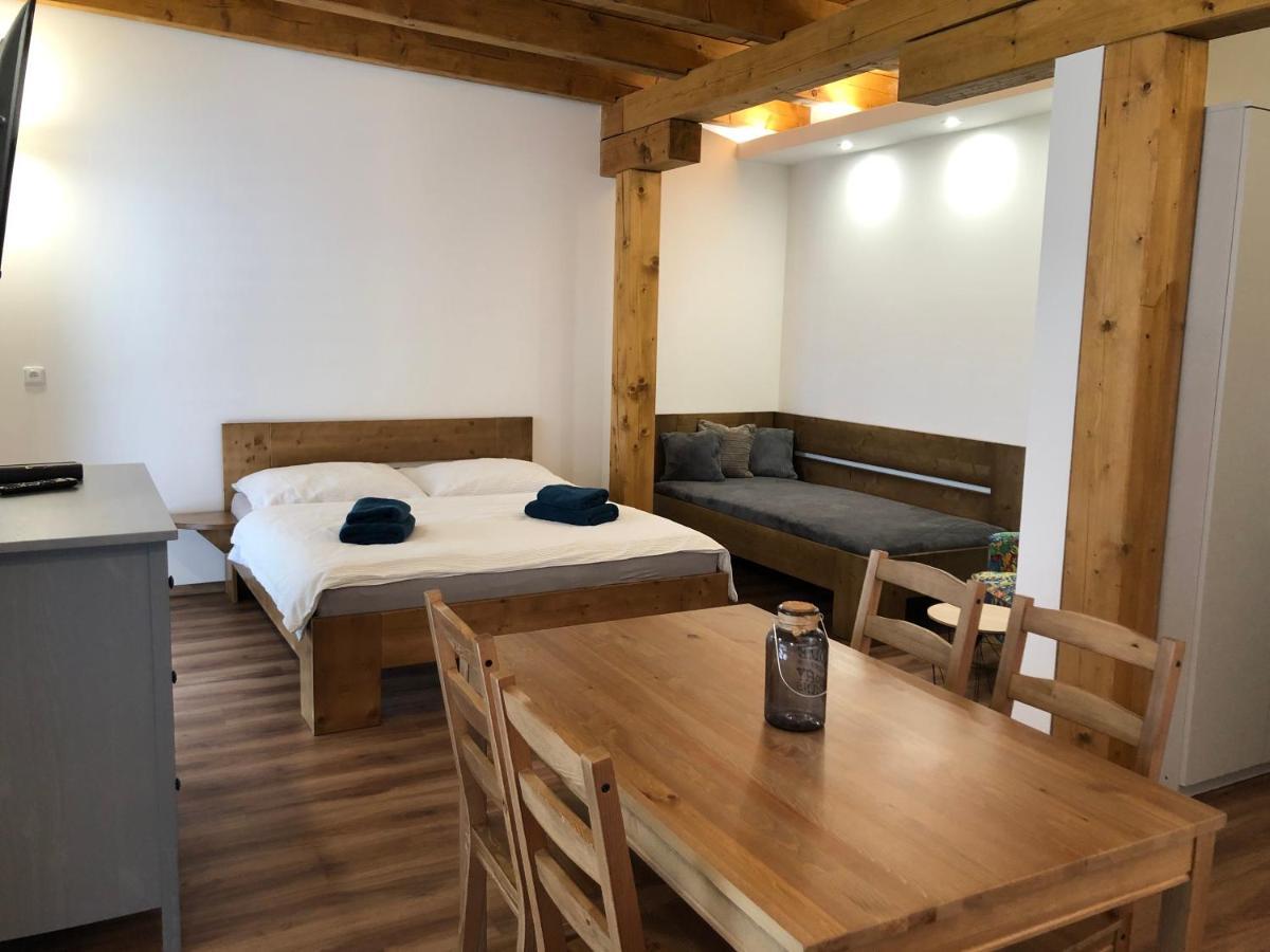 Anico Apartmany Dolni Benesov Exterior foto